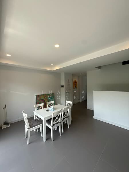 ขายบ้านเดี่ยว 2 ห้องนอน ในทำเล เกาะสมุย, สุราษฎร์ธานี, สุราษฎร์ธานี, บ่อผุด, เกาะสมุย, สุราษฎร์ธานี, 180 ตร.ม., บ้านเดี่ยว ขาย, โดย Thanya Pimonpat, 60254647 - DDproperty.com