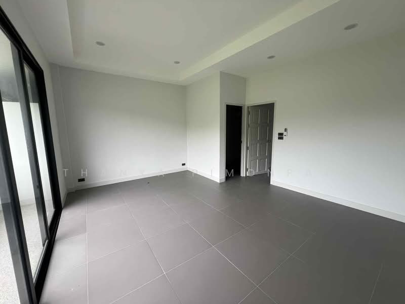 Modern 2 Bedrooms Townhouse in Prime Location Near Big C, Surat Thani, Bo Put, Ko Samui, Surat Thani, 2 Bedrooms, 150 sqm, Townhouse For Sale, by Thanya Pimonpat, 60254658 - DDproperty.com