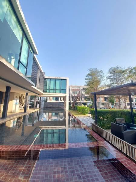 Plex Bangna, Samut Prakan, 90/239 Burapha Withi Expressway, Bang Kaeo, Bang Plee, Samut Prakan, 3 Bedrooms, 220 sqm, Townhouse For Rent, by Sittichai (Ice) Tulyanon, 60254684 - DDproperty.com