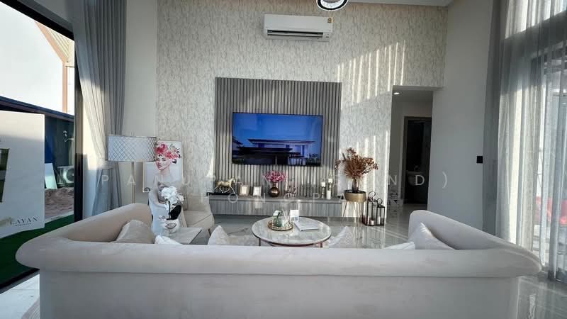 Layan Chak Nok, Chon Buri (Pattaya), Toongklom-Talman 20, Bang Lamung, Bang Lamung (Pattaya), Chon Buri (Pattaya), 4 Bedrooms, 408 sqm, Villa For Sale, by Panupan (Bond) Thongpan, 60254779 - DDproperty.com