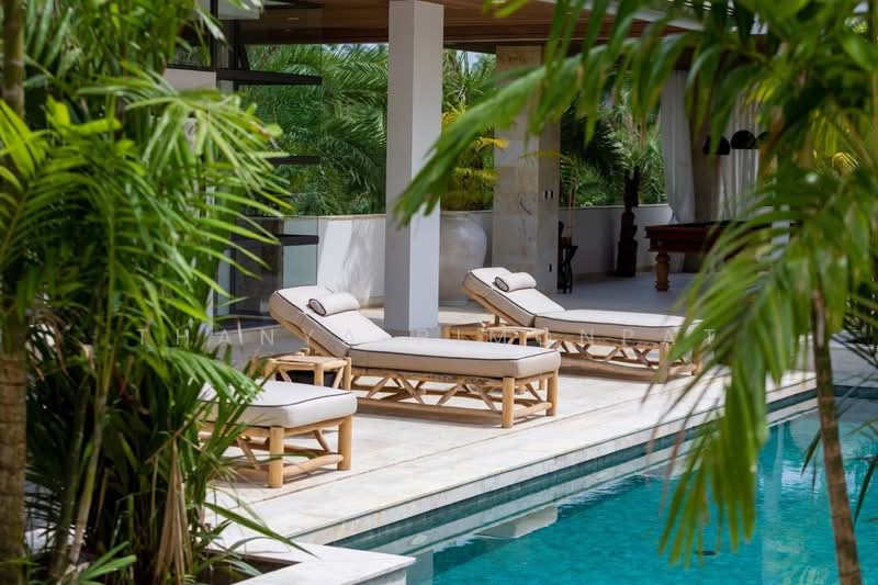 Exclusive 5-Bedroom Lush Garden with Private Pool in Maenam, Surat Thani, Mae Nam, Ko Samui, Surat Thani, 5 Bedrooms, 800 sqm, Villa For Rent, by Thanya Pimonpat, 60254817 - DDproperty.com