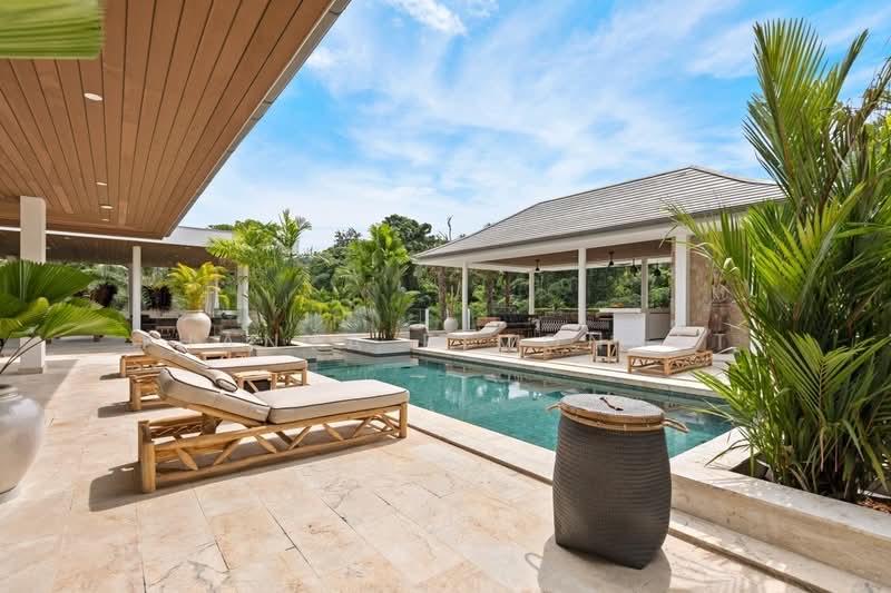 Exclusive 5-Bedroom Lush Garden with Private Pool in Maenam, Surat Thani, Mae Nam, Ko Samui, Surat Thani, 5 Bedrooms, 800 sqm, Villa For Rent, by Thanya Pimonpat, 60254817 - DDproperty.com