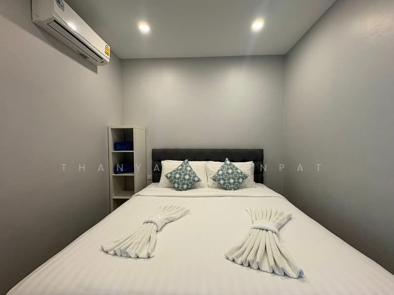 ให้เช่า - 3 ห้องนอนริมชายหาดในบางโพ, สุราษฎร์ธานี