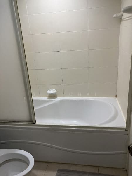 Lumpini Suite Sukhumvit 41 : ลุมพินี สวีท สุขุมวิท 41, กรุงเทพ, ซอยสุขุมวิท 41, คลองตันเหนือ, วัฒนา, กรุงเทพ, 70 ตร.ม., คอนโด ให้เช่า, โดย Sittichai (Ice) Tulyanon, 60254861 - DDproperty.com