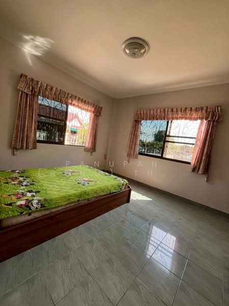 Park Rung Ruang, Chon Buri (Pattaya), Nong Pru, Bang Lamung (Pattaya), Chon Buri (Pattaya), 2 Bedrooms, 200 sqm, Single Detached House For Sale, by Panupan (Bond) Thongpan, 60254879 - DDproperty.com