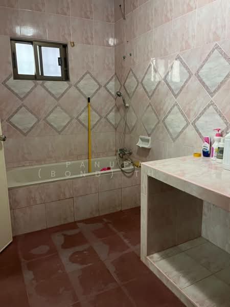 Park Rung Ruang, Chon Buri (Pattaya), Nong Pru, Bang Lamung (Pattaya), Chon Buri (Pattaya), 2 Bedrooms, 200 sqm, Single Detached House For Sale, by Panupan (Bond) Thongpan, 60254879 - DDproperty.com