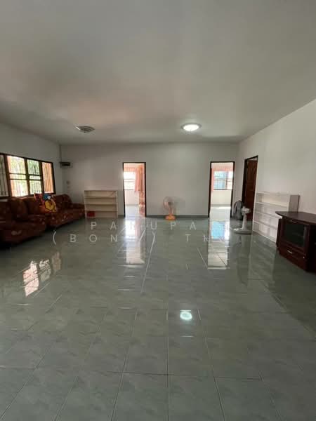 Park Rung Ruang, Chon Buri (Pattaya), Nong Pru, Bang Lamung (Pattaya), Chon Buri (Pattaya), 2 Bedrooms, 200 sqm, Single Detached House For Sale, by Panupan (Bond) Thongpan, 60254879 - DDproperty.com