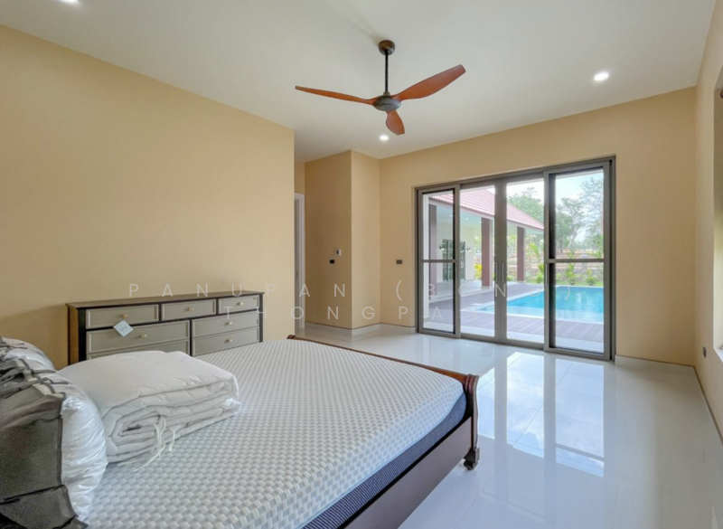 Phoenix Gold Golf & Country Club, Chon Buri (Pattaya), Huai Yai, Bang Lamung (Pattaya), Chon Buri (Pattaya), 4 Bedrooms, 678 sqm, Villa For Sale, by Panupan (Bond) Thongpan, 60254923 - DDproperty.com
