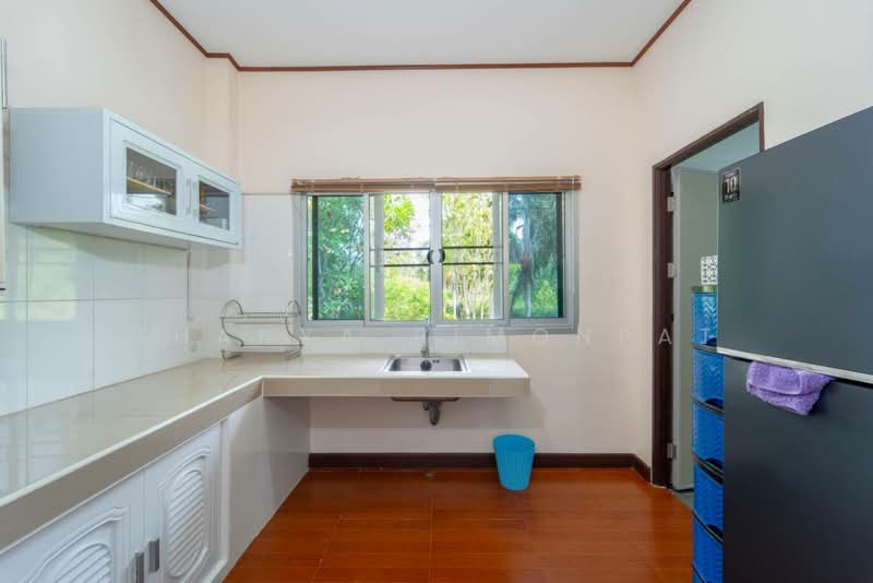 18-Unit Homestay with Large Land Plot, Surat Thani, Mae Nam, Ko Samui, Surat Thani, 10+ Bedrooms, 870 sqm, Villa For Sale, by Thanya Pimonpat, 60254946 - DDproperty.com