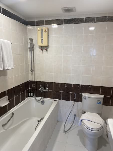 United Tower Thonglor, Bangkok, 333 Soi Thonglor 17, Khlong Tan Nua, Watthana, Bangkok, 2 Bedrooms, 115 sqm, Condo For Rent, by Sittichai (Ice) Tulyanon, 60254973 - DDproperty.com