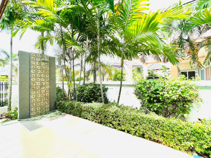 Baan Dusit Pattaya View, Chon Buri (Pattaya), Huai Yai, Bang Lamung (Pattaya), Chon Buri (Pattaya), 4 Bedrooms, 250 sqm, Villa For Sale, by Panupan (Bond) Thongpan, 60254975 - DDproperty.com