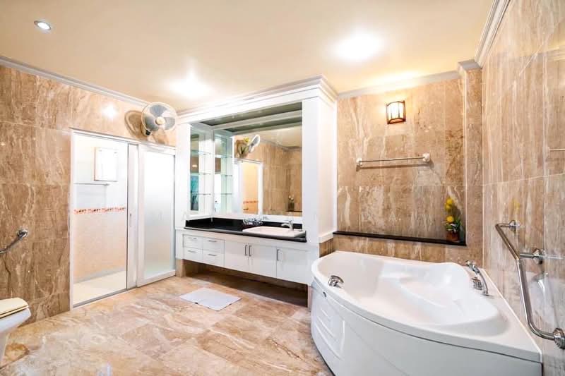 4 Bedrooms Private Pool Sea View Villa for Rent, Phuket, Wichit, Muang Phuket, Phuket, 4 Bedrooms, 300 sqm, Villa For Rent, by Wanida (May) Mahawong, 60254981 - DDproperty.com