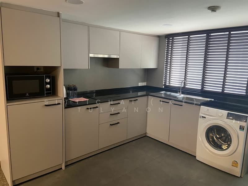 United Tower Thonglor : ยูไนเต็ด ทาวเวอร์ ทองหล่อ, กรุงเทพ, 333 ซอยทองหล่อ 17, คลองตันเหนือ, วัฒนา, กรุงเทพ, 115 ตร.ม., คอนโด ให้เช่า, โดย Sittichai (Ice) Tulyanon, 60254988 - DDproperty.com