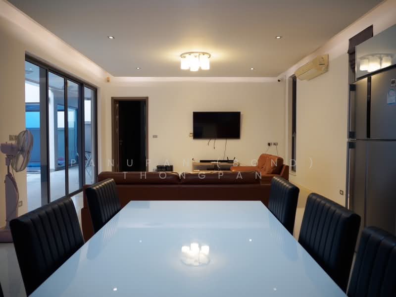 Palm Lakeside Villas, Chon Buri (Pattaya), Poong, Bang Lamung (Pattaya), Chon Buri (Pattaya), 2 Bedrooms, 220 sqm, Villa For Sale, by Panupan (Bond) Thongpan, 60255010 - DDproperty.com