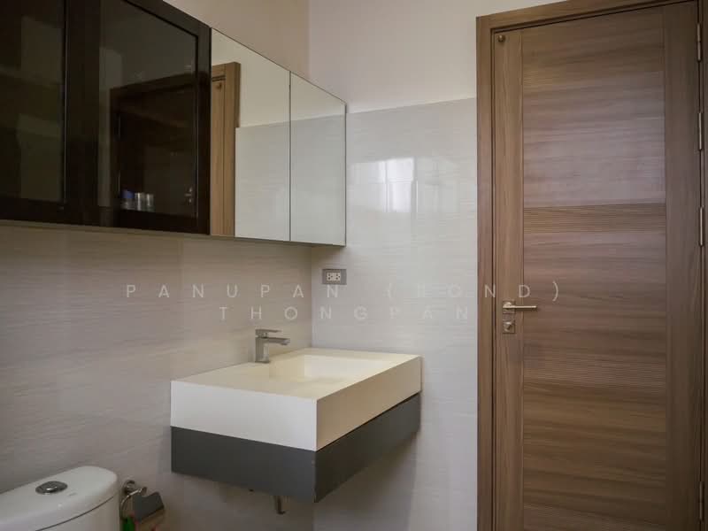 Palm Lakeside Villas, Chon Buri (Pattaya), Poong, Bang Lamung (Pattaya), Chon Buri (Pattaya), 2 Bedrooms, 220 sqm, Villa For Sale, by Panupan (Bond) Thongpan, 60255010 - DDproperty.com