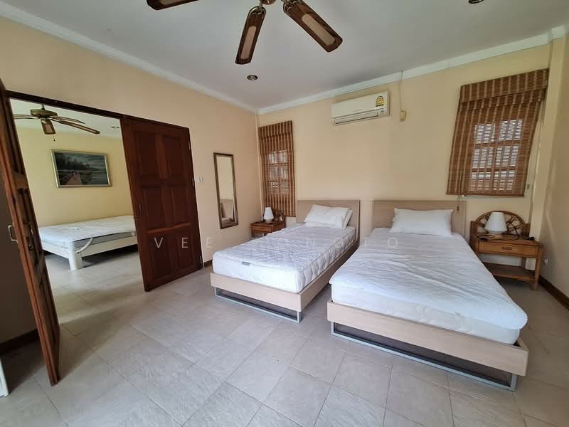 Pool Villa 4 Bedrooms and 4 Bathrooms for Rent in Hua Hin, Prachuap Khiri Khan, Nong Kae, Hua Hin, Prachuap Khiri Khan, 4 Bedrooms, 350 sqm, Villa For Rent, by Parkkapol (Smile) Luecha, 60255043 - DDproperty.com