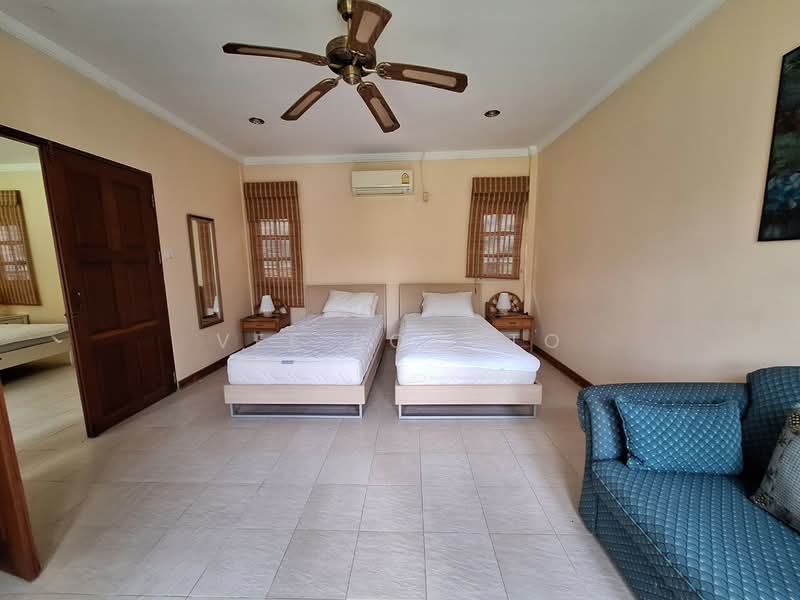 Pool Villa 4 Bedrooms and 4 Bathrooms for Rent in Hua Hin, Prachuap Khiri Khan, Nong Kae, Hua Hin, Prachuap Khiri Khan, 4 Bedrooms, 350 sqm, Villa For Rent, by Parkkapol (Smile) Luecha, 60255043 - DDproperty.com