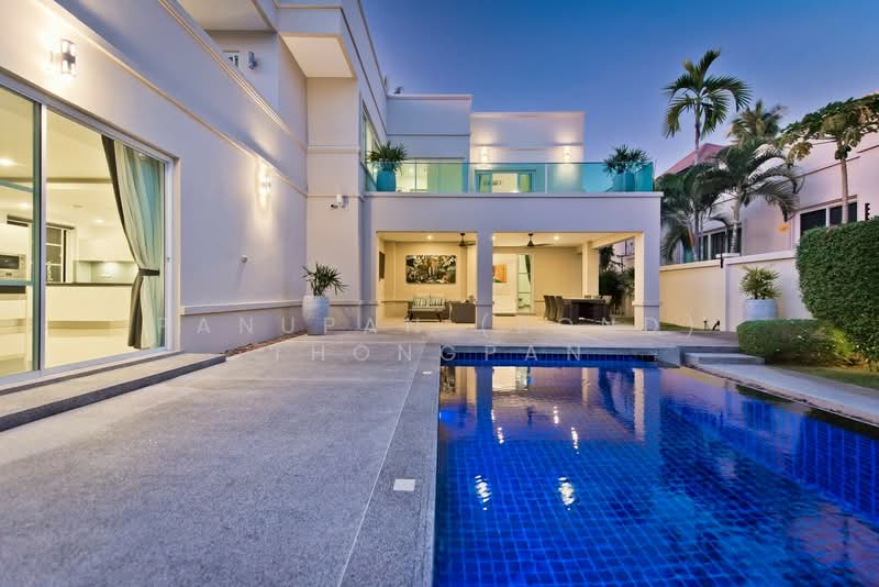 The Vineyard Phase 3, Chon Buri (Pattaya), Poong, Bang Lamung (Pattaya), Chon Buri (Pattaya), 5 Bedrooms, 380 sqm, Villa For Sale, by Panupan (Bond) Thongpan, 60255048 - DDproperty.com