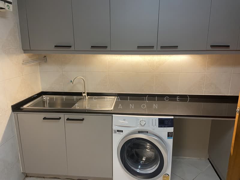 United Tower Thonglor : ยูไนเต็ด ทาวเวอร์ ทองหล่อ, กรุงเทพ, 333 ซอยทองหล่อ 17, คลองตันเหนือ, วัฒนา, กรุงเทพ, 157 ตร.ม., คอนโด ให้เช่า, โดย Sittichai (Ice) Tulyanon, 60255123 - DDproperty.com