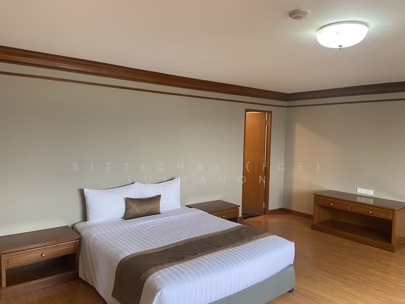 United Tower Thonglor : ยูไนเต็ด ทาวเวอร์ ทองหล่อ, กรุงเทพ, 333 ซอยทองหล่อ 17, คลองตันเหนือ, วัฒนา, กรุงเทพ, 157 ตร.ม., คอนโด ให้เช่า, โดย Sittichai (Ice) Tulyanon, 60255123 - DDproperty.com