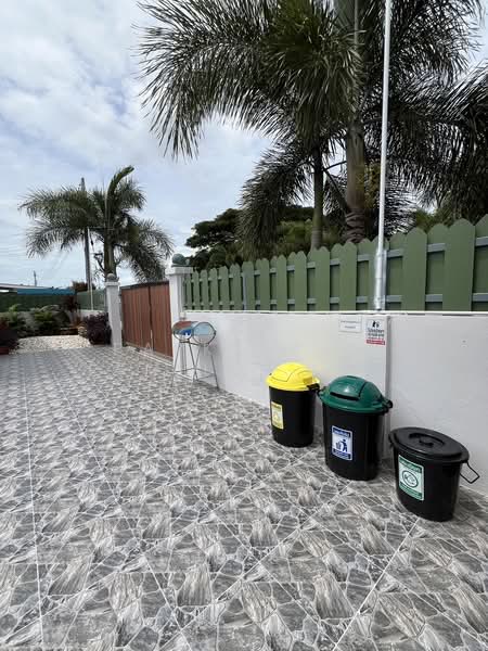 Spacious 5 Bedrooms 5 Bathrooms Villa at Hin Lek Fai for Rent, Prachuap Khiri Khan, Hin Lek Fai, Hua Hin, Prachuap Khiri Khan, 5 Bedrooms, 250 sqm, Villa For Rent, by Parkkapol (Smile) Luecha, 60255129 - DDproperty.com