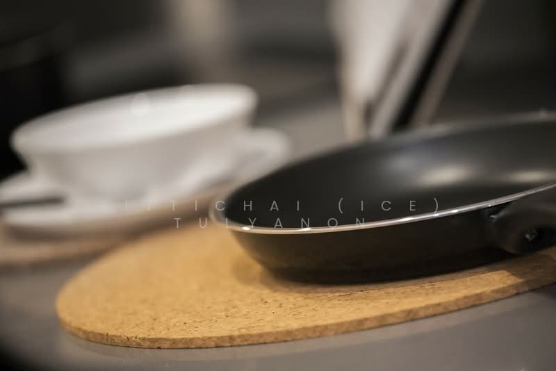 The Ace Ekamai, Bangkok, Soi Pridi Banomyong 31, Khlong Tan Nua, Watthana, Bangkok, 2 Bedrooms, 43 sqm, Condo For Rent, by Sittichai (Ice) Tulyanon, 60255187 - DDproperty.com