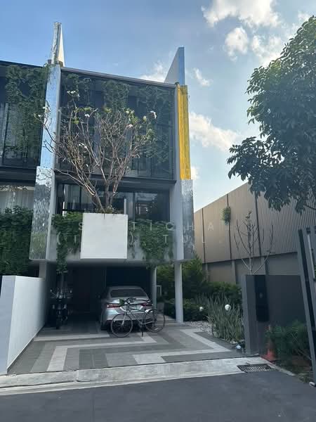 Baan Puripuri Courtyard Pattanakarn, Bangkok, Suan Luang, Suan Luang, Bangkok, 3 Bedrooms, 246 sqm, Townhouse For Rent, by Sittichai (Ice) Tulyanon, 60255199 - DDproperty.com