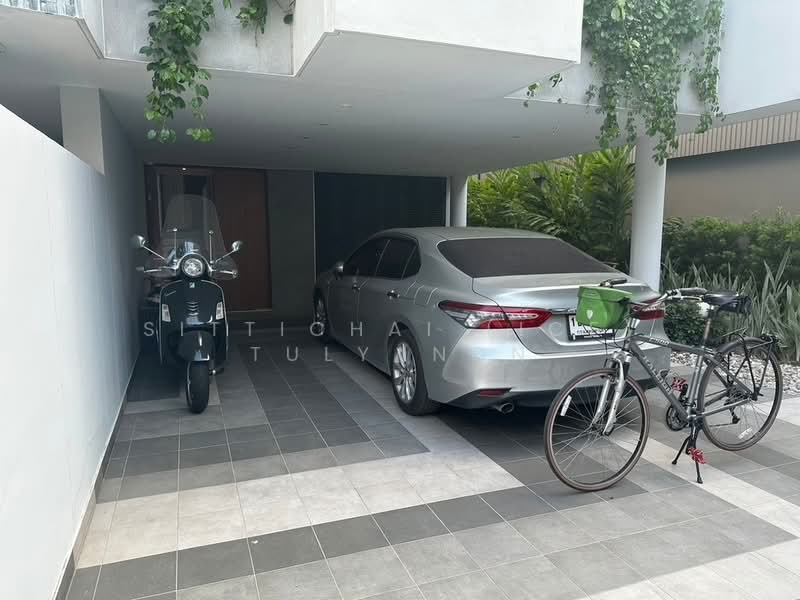 Baan Puripuri Courtyard Pattanakarn, Bangkok, Suan Luang, Suan Luang, Bangkok, 3 Bedrooms, 246 sqm, Townhouse For Rent, by Sittichai (Ice) Tulyanon, 60255199 - DDproperty.com