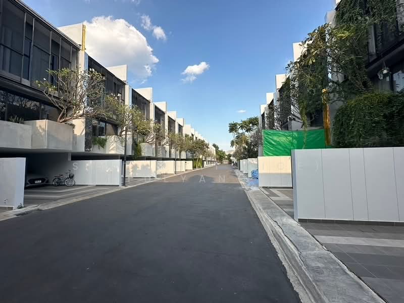 Baan Puripuri Courtyard Pattanakarn : บ้านภูริปุรี คอร์ทยาร์ด พัฒนาการ, กรุงเทพ, สวนหลวง, สวนหลวง, กรุงเทพ, 246 ตร.ม., ทาวน์เฮ้าส์ ให้เช่า, โดย Sittichai (Ice) Tulyanon, 60255199 - DDproperty.com