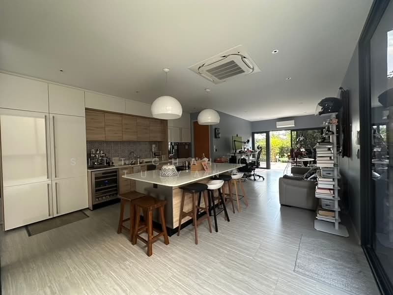 Baan Puripuri Courtyard Pattanakarn, Bangkok, Suan Luang, Suan Luang, Bangkok, 3 Bedrooms, 246 sqm, Townhouse For Rent, by Sittichai (Ice) Tulyanon, 60255199 - DDproperty.com