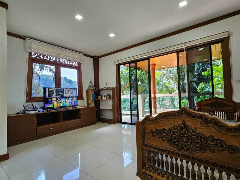 4 Bedroom Thai-Style Villa with Private Pool in Kamala Mount, Phuket, Kammala, Kathu, Phuket, 4 Bedrooms, 310 sqm, Villa For Rent, by Wanida (May) Mahawong, 60255348 - DDproperty.com