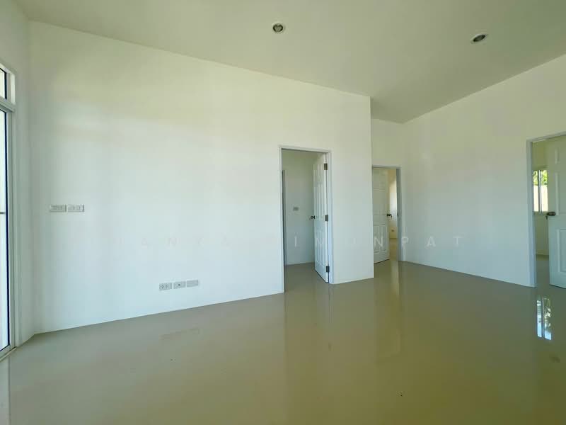 Charming 3-Bedroom Home for Sale in Maenam, Koh Samui, Surat Thani, Mae Nam, Ko Samui, Surat Thani, 3 Bedrooms, 180 sqm, Single Detached House For Sale, by Thanya Pimonpat, 60255371 - DDproperty.com