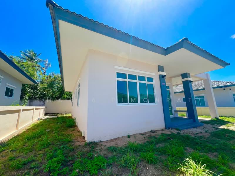 Charming 3-Bedroom Home for Sale in Maenam, Koh Samui, Surat Thani, Mae Nam, Ko Samui, Surat Thani, 3 Bedrooms, 180 sqm, Single Detached House For Sale, by Thanya Pimonpat, 60255371 - DDproperty.com