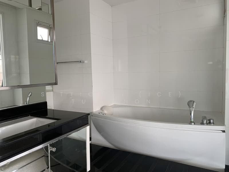 D.S. Tower 1 Sukhumvit 33, Bangkok, Soi Phrom Chit, Khlong Tan Nua, Watthana, Bangkok, 4 Bedrooms, 313 sqm, Condo For Rent, by Sittichai (Ice) Tulyanon, 60255386 - DDproperty.com