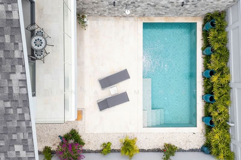 ทาวน์เฮ้าส์ 3 ห้องนอน ให้เช่า ในทำเล เกาะสมุย, สุราษฎร์ธานี, บ่อผุด, เกาะสมุย, สุราษฎร์ธานี, 200 ตร.ม., ทาวน์เฮ้าส์ ให้เช่า, โดย Thanya Pimonpat, 60255396 - DDproperty.com