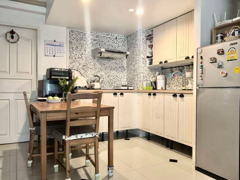 Family Park Condominium : แฟมมิลี่ พาร์ค คอนโดมิเนียม, กรุงเทพ, 48 ซอยลาดพร้าว 48 แยก 3 ถนนลาดพร้าว, สามเสนนอก, ห้วยขวาง, กรุงเทพ, 60 ตร.ม., คอนโด ขาย, โดย Sittichai (Ice) Tulyanon, 60255406 - DDproperty.com