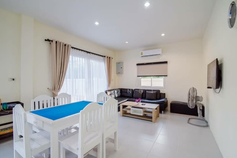 Villa for Rent at Hua Hin, Prachuap Khiri Khan, Hua Hin, Hua Hin, Prachuap Khiri Khan, 5 Bedrooms, 200 sqm, Villa For Rent, by Parkkapol (Smile) Luecha, 60255412 - DDproperty.com