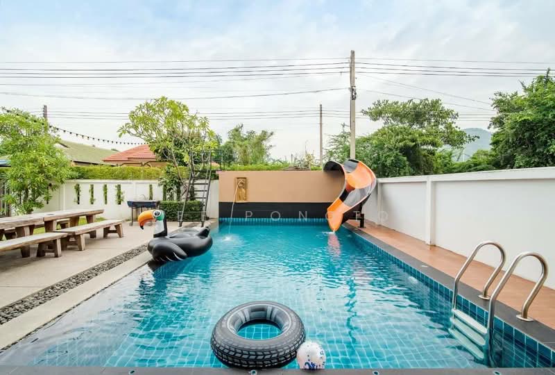 Villa for Rent at Hua Hin, ประจวบคีรีขันธ์, หัวหิน, หัวหิน, ประจวบคีรีขันธ์, 200 ตร.ม., วิลล่า ให้เช่า, โดย Parkkapol (Smile) Luecha, 60255412 - DDproperty.com
