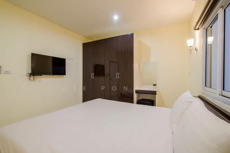 Villa for Rent at Hua Hin, Prachuap Khiri Khan, Hua Hin, Hua Hin, Prachuap Khiri Khan, 5 Bedrooms, 200 sqm, Villa For Rent, by Parkkapol (Smile) Luecha, 60255412 - DDproperty.com