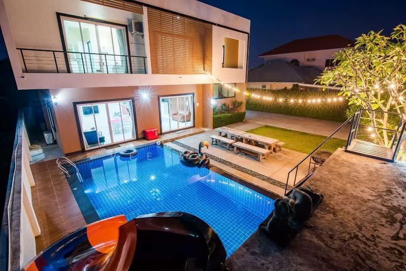 Villa for Rent at Hua Hin, Prachuap Khiri Khan, Hua Hin, Hua Hin, Prachuap Khiri Khan, 5 Bedrooms, 200 sqm, Villa For Rent, by Parkkapol (Smile) Luecha, 60255412 - DDproperty.com