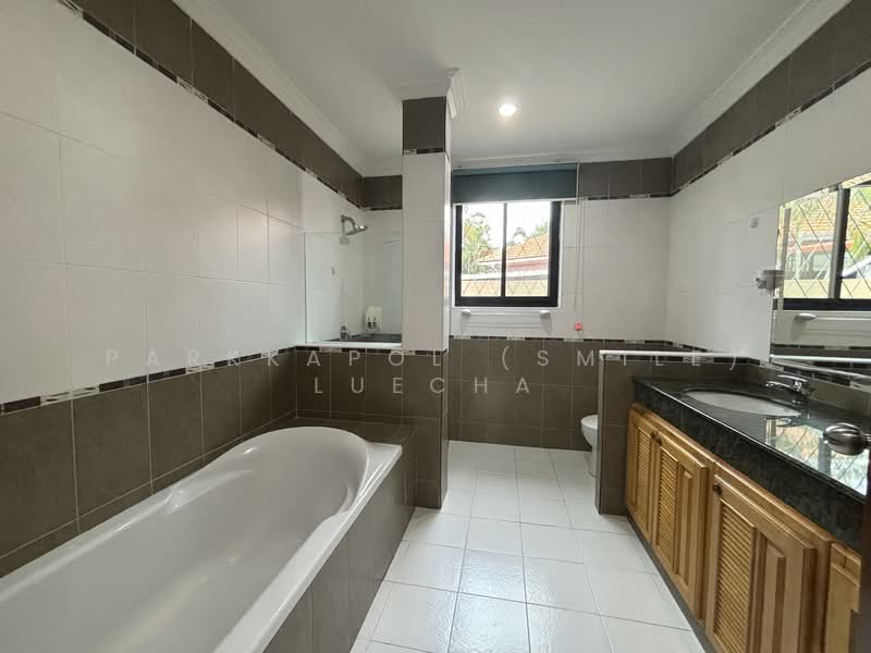 Orchid Villa Hua Hin, Prachuap Khiri Khan, Nong Kae, Hua Hin, Prachuap Khiri Khan, 3 Bedrooms, 300 sqm, Villa For Rent, by Parkkapol (Smile) Luecha, 60255484 - DDproperty.com