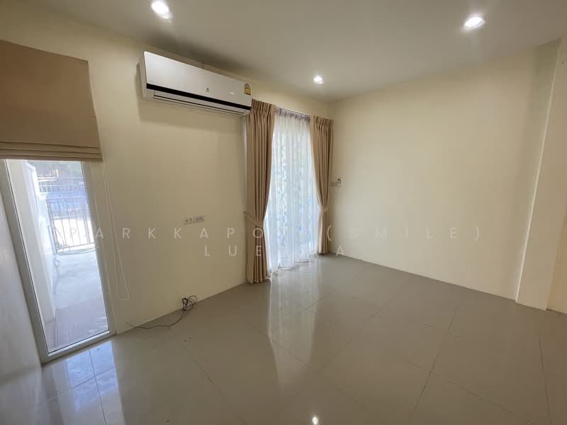 TownHome For Sale in Hua Hin city, Prachuap Khiri Khan, Hua Hin, Hua Hin, Prachuap Khiri Khan, 2 Bedrooms, 160 sqm, Townhouse For Sale, by Parkkapol (Smile) Luecha, 60255518 - DDproperty.com