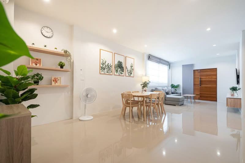 2 Bedroom House for Rent near Kata Beach, Phuket, Karon, Muang Phuket, Phuket, 2 Bedrooms, 200 sqm, Single Detached House For Rent, by Wanida (May) Mahawong, 60255618 - DDproperty.com