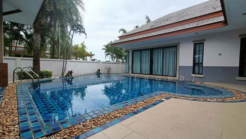 Baan Dusit Pattaya Lake 2, Chon Buri (Pattaya), Huai Yai, Bang Lamung (Pattaya), Chon Buri (Pattaya), 3 Bedrooms, 252 sqm, Villa For Rent, by Panupan (Bond) Thongpan, 60255695 - DDproperty.com