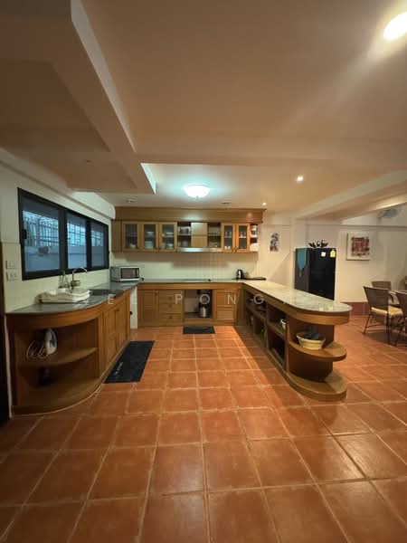 Baan Thai Villas, Prachuap Khiri Khan, Nong Kae, Hua Hin, Prachuap Khiri Khan, 4 Bedrooms, 270 sqm, Townhouse For Rent, by Parkkapol (Smile) Luecha, 60255714 - DDproperty.com