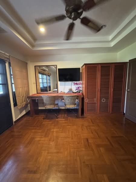 Baan Thai Villas, Prachuap Khiri Khan, Nong Kae, Hua Hin, Prachuap Khiri Khan, 4 Bedrooms, 270 sqm, Townhouse For Rent, by Parkkapol (Smile) Luecha, 60255714 - DDproperty.com