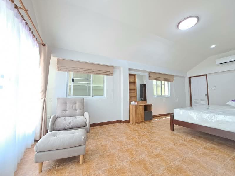 Baan Chalita 1, Chon Buri (Pattaya), Na Kloe, Bang Lamung (Pattaya), Chon Buri (Pattaya), 4 Bedrooms, 280 sqm, Single Detached House For Rent, by Panupan (Bond) Thongpan, 60255741 - DDproperty.com