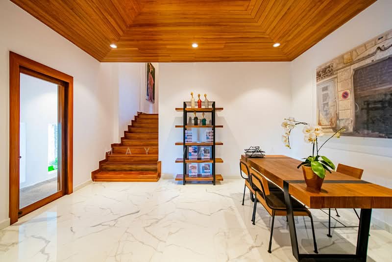 Baan Thai Surin Hill : บ้านไทยสุรินทร์ฮิลล์, ภูเก็ต, เชิงทะเล, ถลาง, ภูเก็ต, 1,900 ตร.ม., วิลล่า ให้เช่า, โดย Wanida (May) Mahawong, 60255806 - DDproperty.com