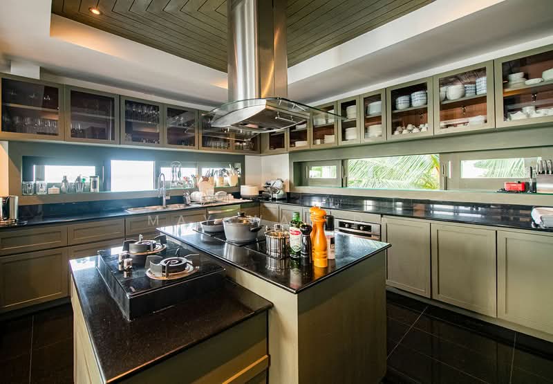 Baan Thai Surin Hill : บ้านไทยสุรินทร์ฮิลล์, ภูเก็ต, เชิงทะเล, ถลาง, ภูเก็ต, 1,900 ตร.ม., วิลล่า ให้เช่า, โดย Wanida (May) Mahawong, 60255806 - DDproperty.com