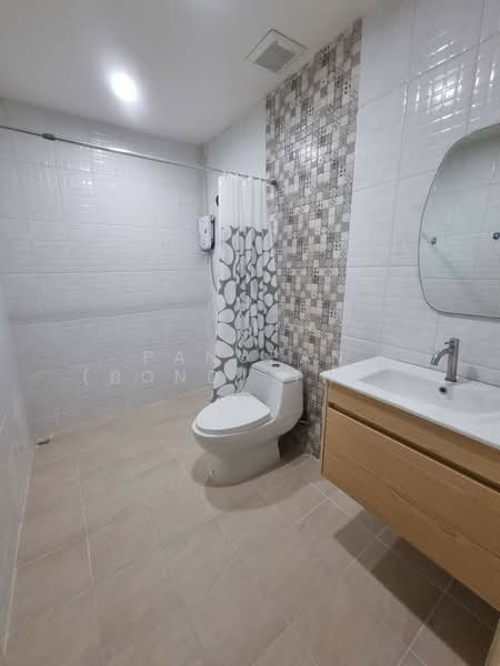 Pool Villa House for rent, Chon Buri (Pattaya), Bang Lamung, Bang Lamung (Pattaya), Chon Buri (Pattaya), 4 Bedrooms, 280 sqm, Single Detached House For Rent, by Panupan (Bond) Thongpan, 60255824 - DDproperty.com